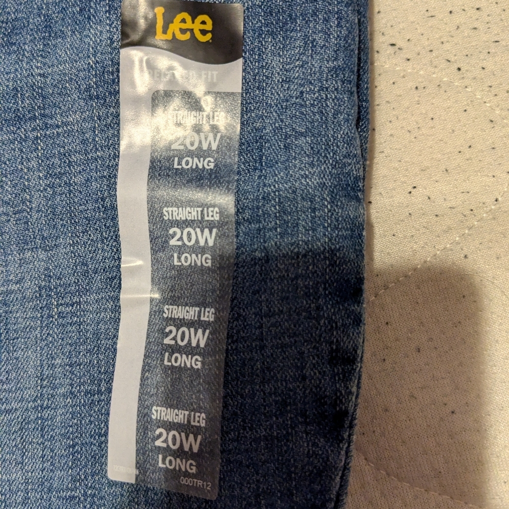 Women's plus size jeans - Picture 2 of 4